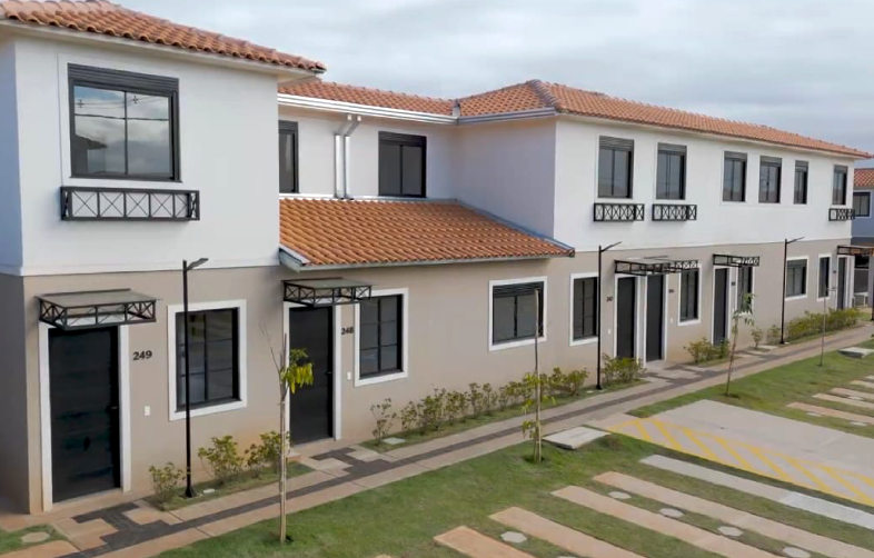 Villa Flora Condomínio das Palmeiras